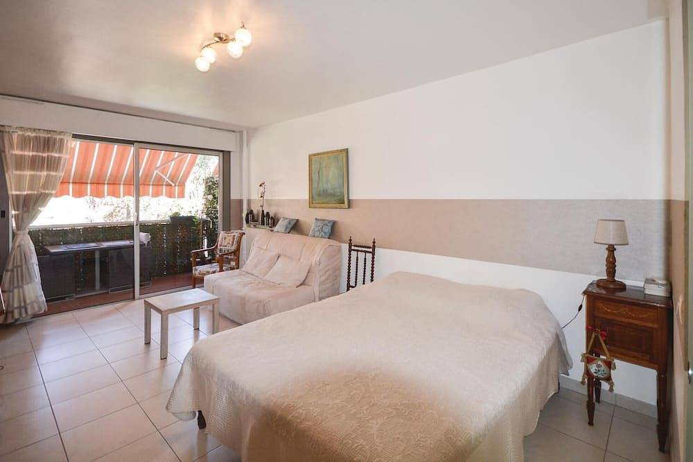Ganze Wohnung, Cozy apartment in Vallauris with swimming pool in Vallauris, Mittelmeerküste (Frankreich)