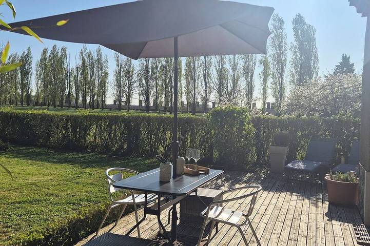 Location de vacances pour 2 personnes, avec Terrasse et Jardin à Lussault-sur-Loire