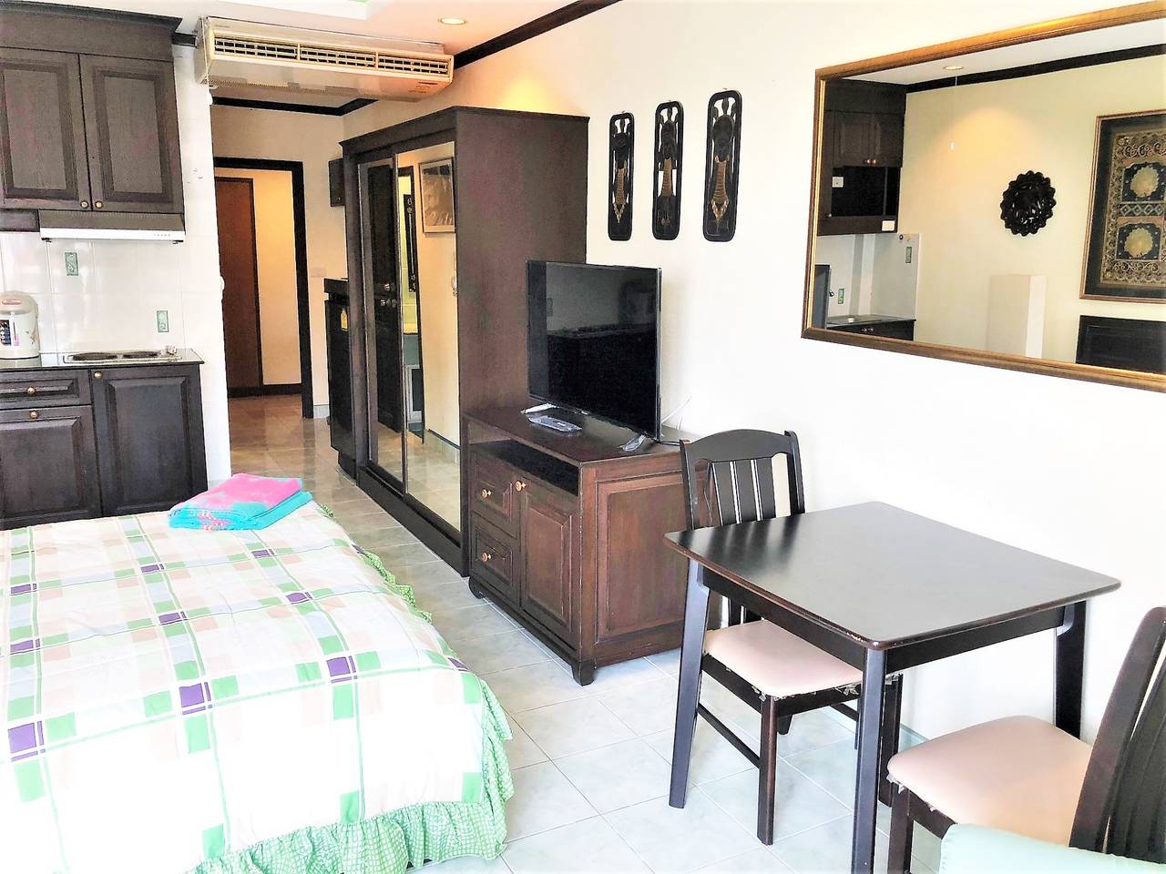 Ganze Ferienwohnung, Meerblick Wohnung Rimhad Eigentumswohnung Pattaya in Pattaya, Chon Buri