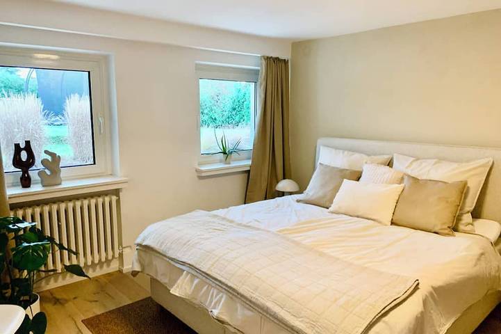 Ferienwohnung für 6 Personen, mit Garten und Terrasse in Bornheim - 2