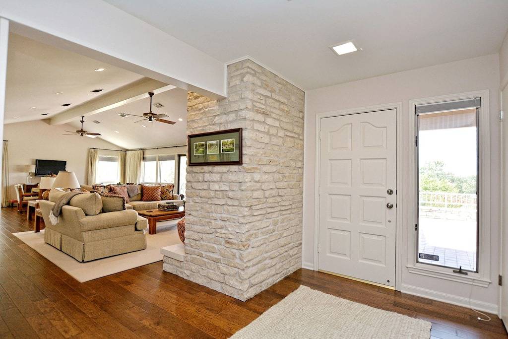 Schönes umgestaltetes Seeblickhaus in Lakeway, Lake Travis