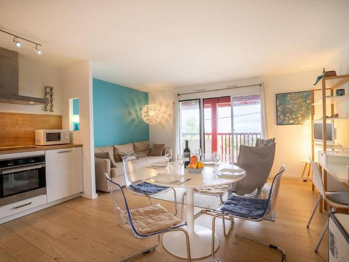 Gîte pour 4 personnes, avec balcon et jardin dans Plage de l'Uhabia
