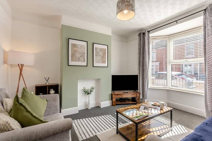 Cottage for 4 people, with garden, with pets in Lincoln