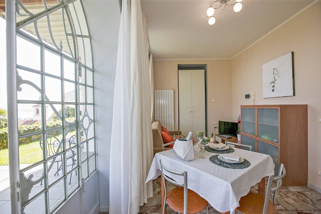 Ganze Wohnung, Villa Anna Isole Borromee Nr. 04 in Baveno, Comune di Baveno