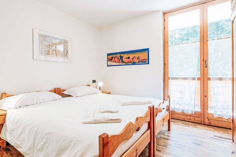 Ganze Wohnung, Schöne Wohnung für 4 Gäste mit  W-Lan, Tv und Balkon in Alba (Canazei), Canazei