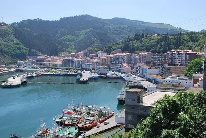 Gîte pour 4 personnes, avec Balcon et Terrasse à Ondarroa