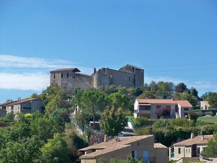 Gîte pour 4 personnes, avec vue ainsi que piscine et jardin dans Thermes de Gréoux les Bains - 3