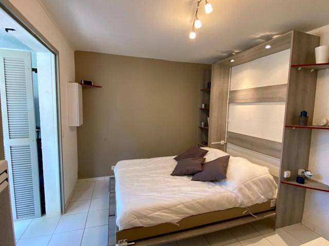 Gîte pour 2 personnes, avec vue et jardin dans Plage Miramar - 2