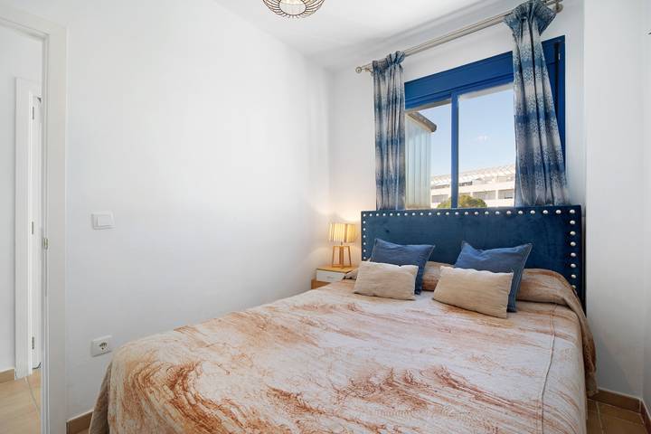 Holiday Home 'Casa En Costa Ballena' with Shared Pool, Private Terrace and Air Conditioning in Costa Ballena, Rota