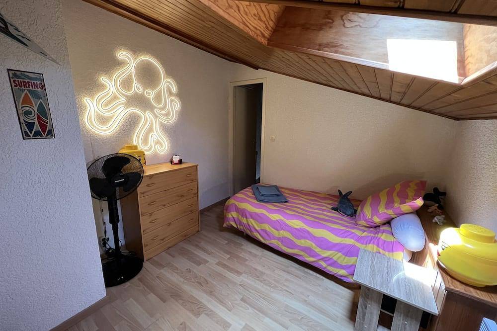 Appartement entier, Maisonnette Proche plage calme, tout confort. Idéal famille avec enfants. in La Remigeasse, Dolus-d'Oléron