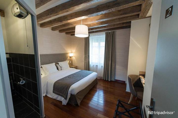 Hôtel pour 2 personnes, avec Terrasse et Vue à Montlivault