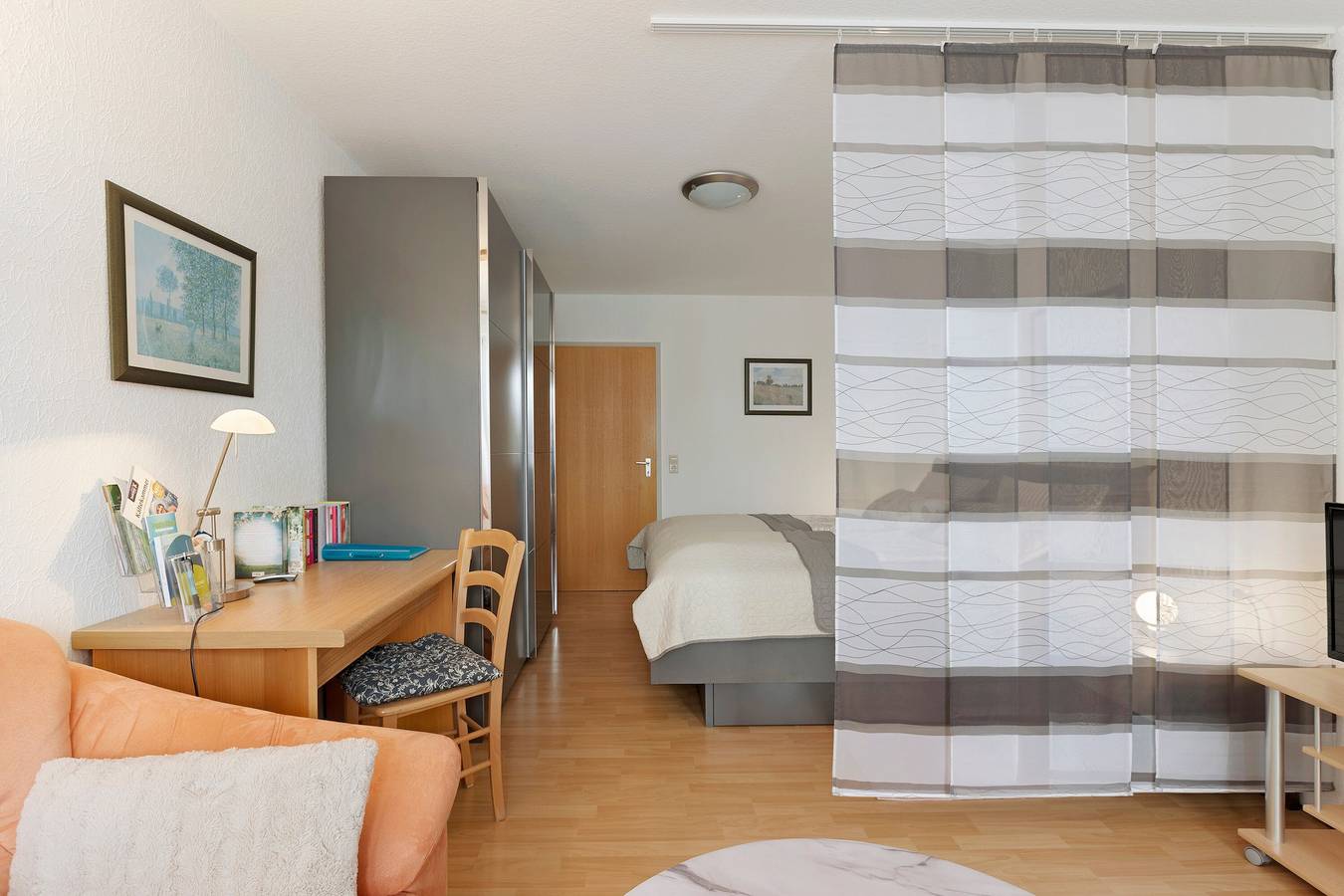 Ganze Wohnung, Feriewohnung 3 mit Terrasse, Gemeinschaftsgarten, Wlan & Dreiwelten Card in der Nähe vom Solemar in Bad Dürrheim, Mittlerer Schwarzwald