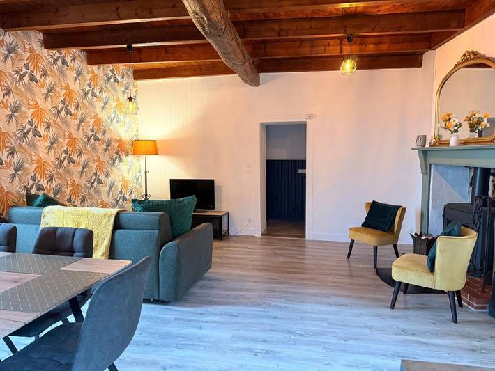 Location de vacances pour 5 personnes, avec terrasse, animaux acceptés à Brigueuil