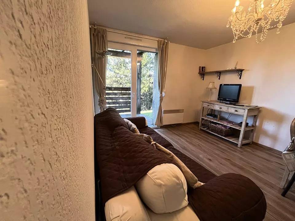 Appartement entier, Proche pistes Appartement T2 cabine 4/6 personnes avec jardin in Les Angles, Parc naturel régional des Pyrénées catalanes