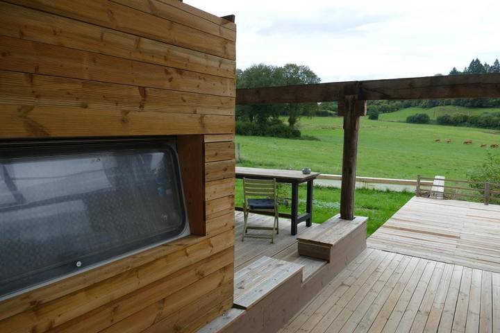 Camping pour 2 personnes, avec jardin et vue dans Massif central - 3