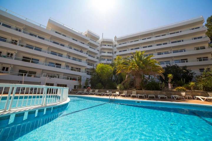 Appartamento per 4 persone, con Balcone e Terrazza nonché Piscina per bambini e Piscina a Santa Ponsa