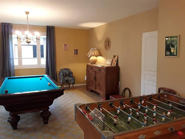 Gîte pour 10 personnes, avec jardin et terrasse à Forest-l'Abbaye - 4