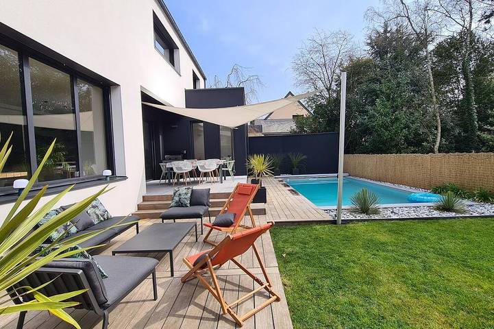 Maison de vacances pour 8 personnes, avec terrasse et jardin à Bruz