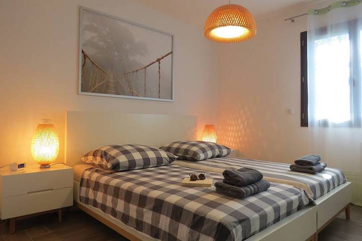 Location de vacances pour 8 personnes, avec jardin à Prunelli-di-Fiumorbo - 4