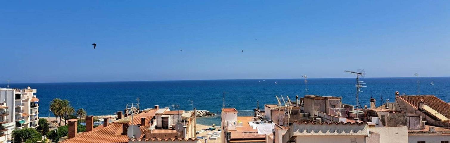 Location de vacances pour 8 personnes, avec balcon à Sant Pol de Mar - 2