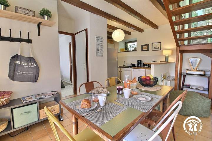 Gîte pour 6 personnes, avec jardin à Pluvigner - 3