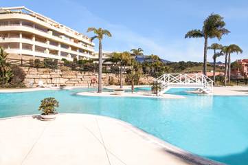 Apartment for 2 People in Urbanización Playa Marina, Mijas, Photo 1