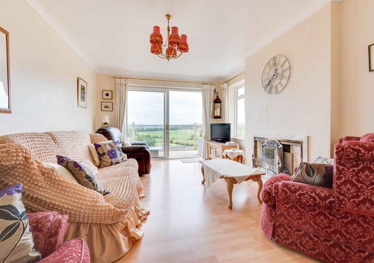 Three-Bedroom House in Arnside, Cumbria