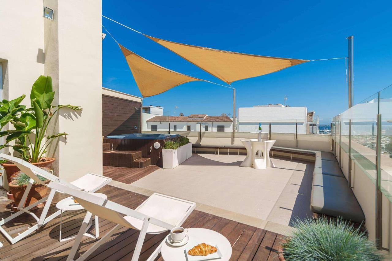 Mar Calma Hotel in Port de Pollença, Pollença