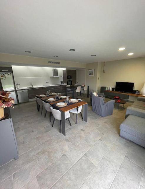 Maison de campagne pour 8 personnes, avec vue et jardin à Navata - 4