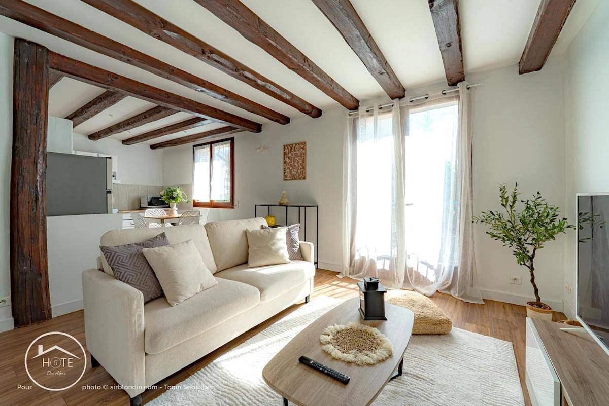 Appartement entier, Two-Bedroom Apartment in Chambéry, Région de Chambéry
