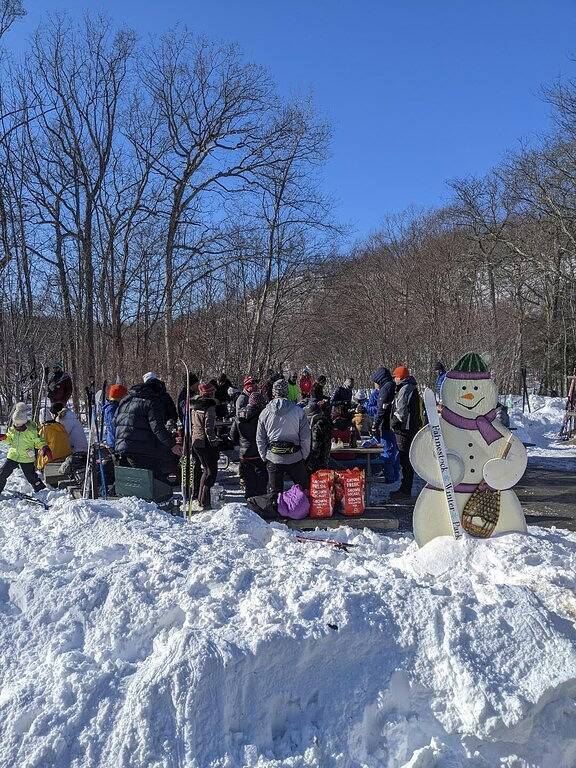 Privacy in the hills one hour from Nyc and minutes to Breakneck Mtn. in Putnam County
