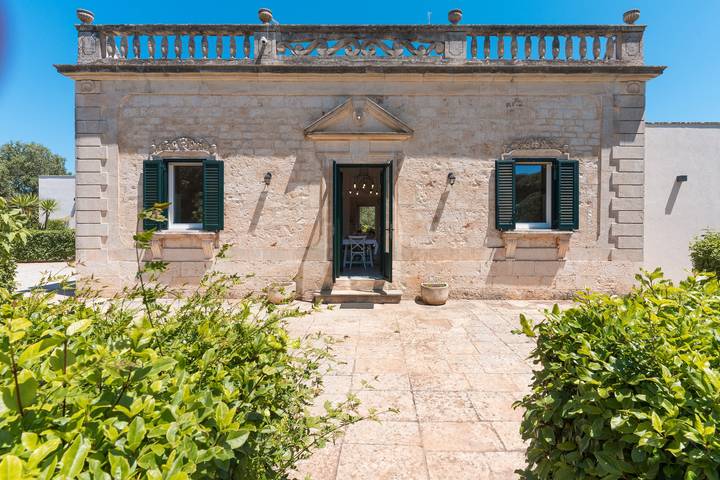Casa Vacanze 'New Villa Vittoria with Privatepool' con Piscina Privata, Wi-Fi e Aria Condizionata in Certosa, Ostuni