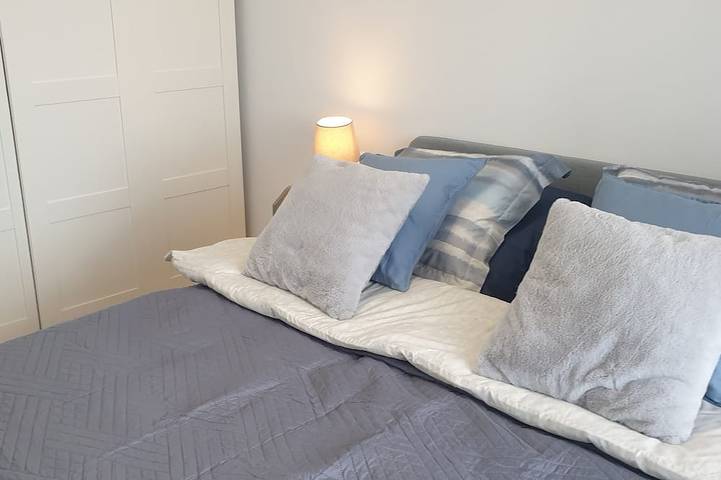 Ganze Wohnung, Apartment for 4 people with garage, Wifi and air conditioning in Breslau, Niederschlesien