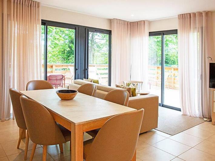 Camping pour 8 personnes, avec bassin pour enfant et sauna à Saint-Cyprien - 2