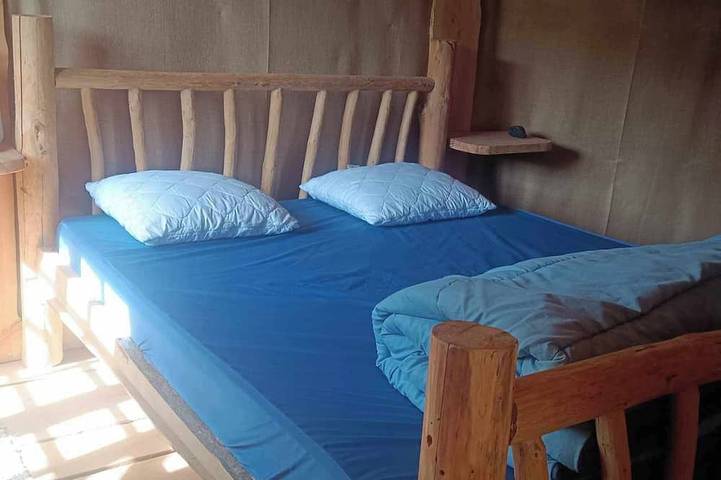 Cabane sur pilotis in Saint-Aurélien, Nouvelle-Aquitaine