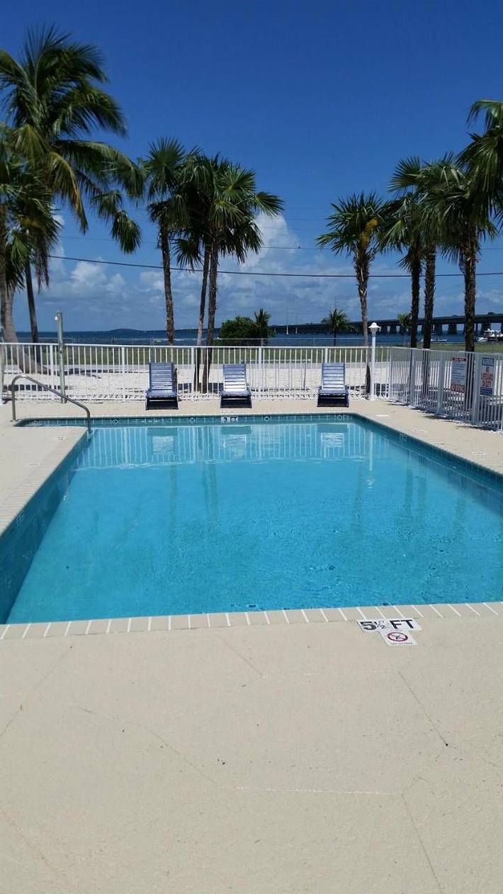 Hôtel pour 2 personnes, avec vue ainsi que balcon et piscine