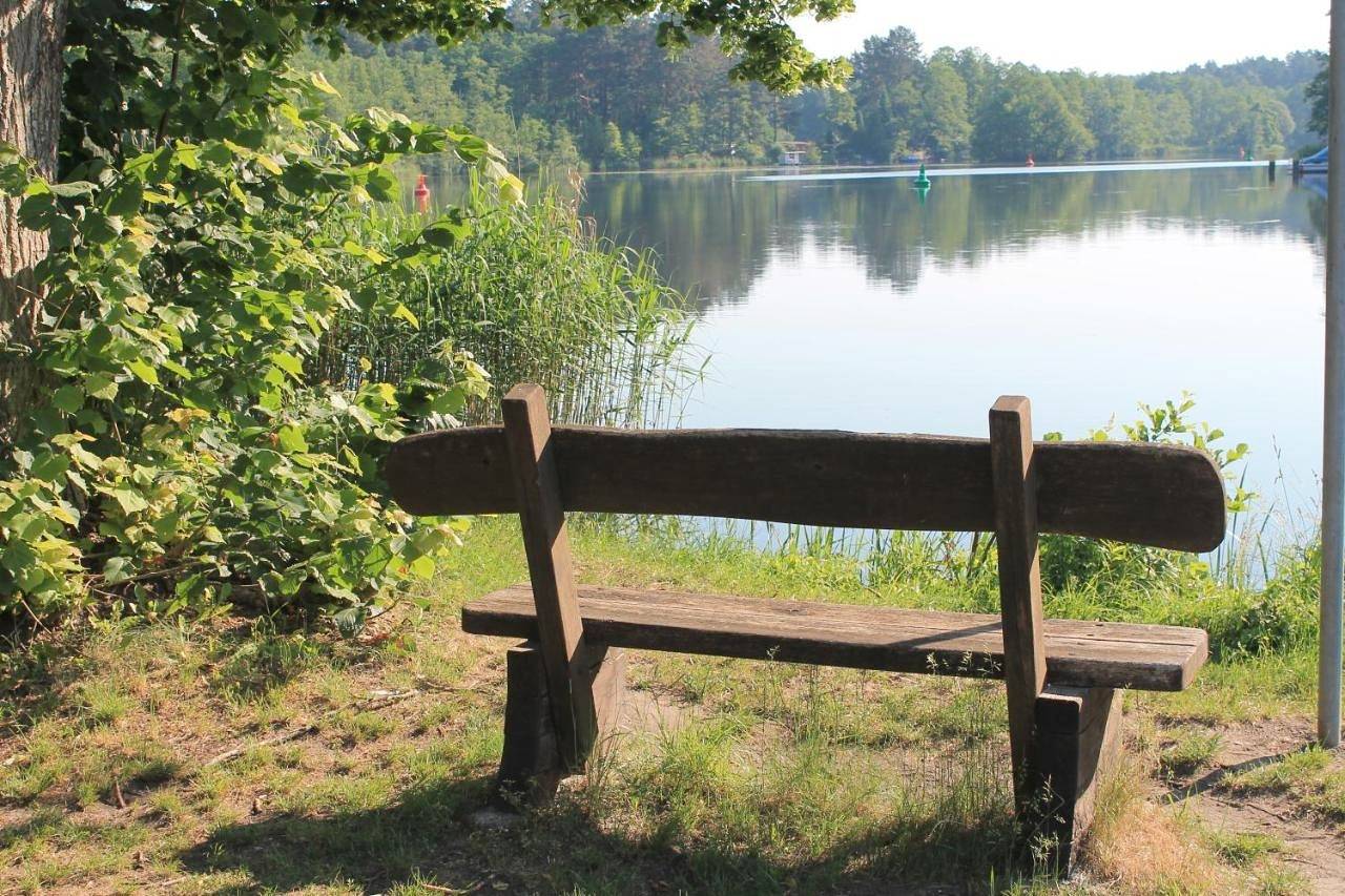 Ganze Wohnung, Ferienappartement am See Ii im Biospharenreservat Schorfheide in Eichhorst, Schorfheide