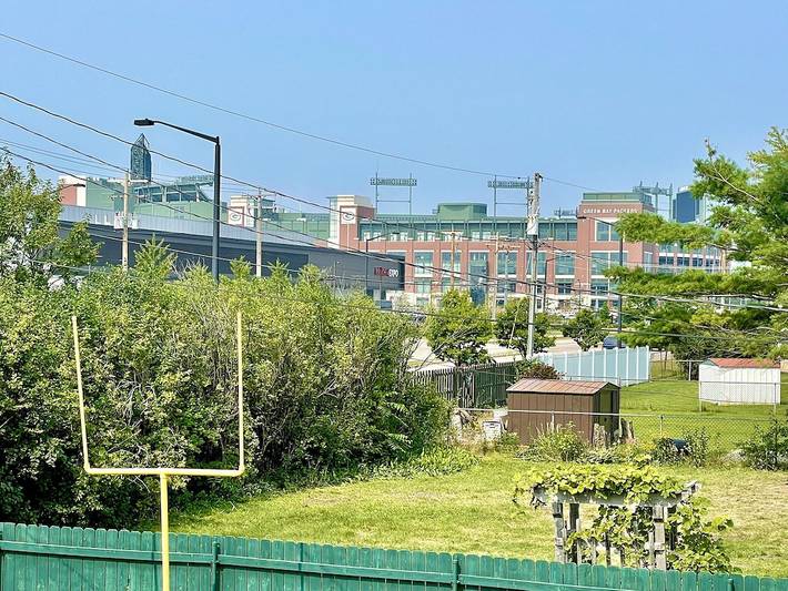 Vacation rental for 8 people, with terrace in Green Bay