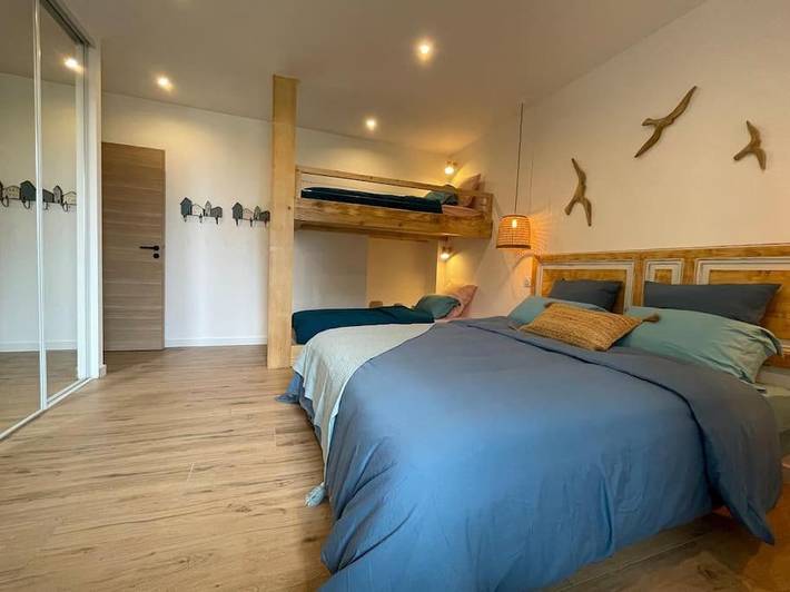 Location de vacances pour 15 personnes, avec terrasse à Chindrieux - 3