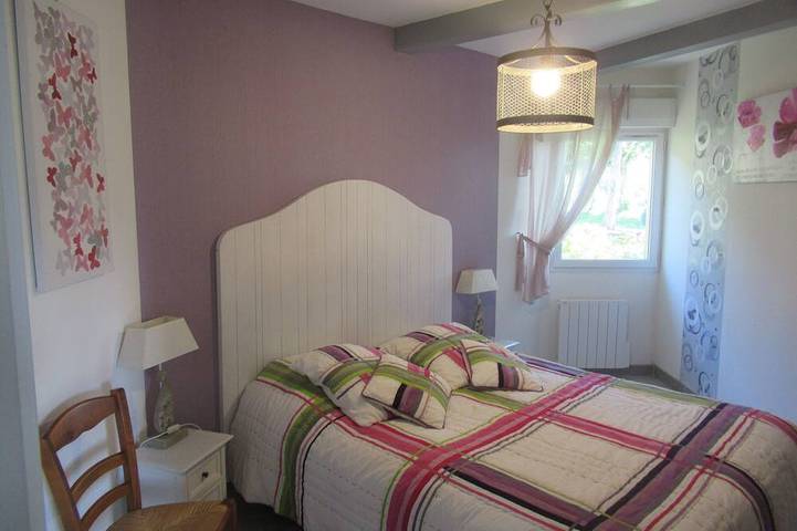 Location de vacances pour 2 personnes, avec terrasse et jardin à Le Tilleul - 3