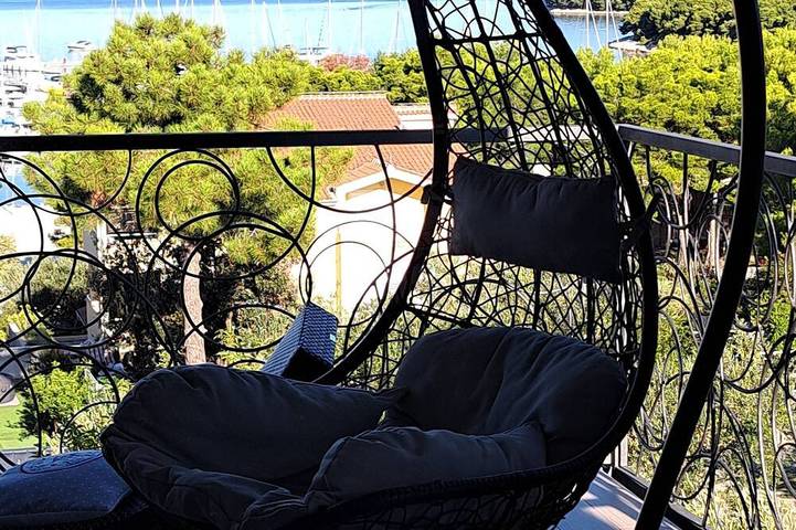 Ferienwohnung für 4 Personen, mit Balkon und Garten in Drage