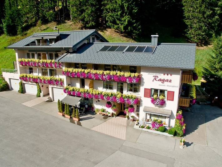 Ferienwohnung für 3 Personen, mit Balkon und Sauna in Damüls