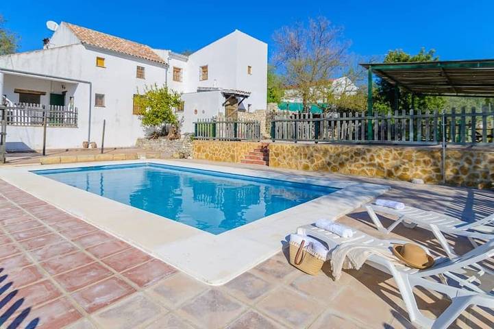 Villa für 10 Personen, mit Garten - 1