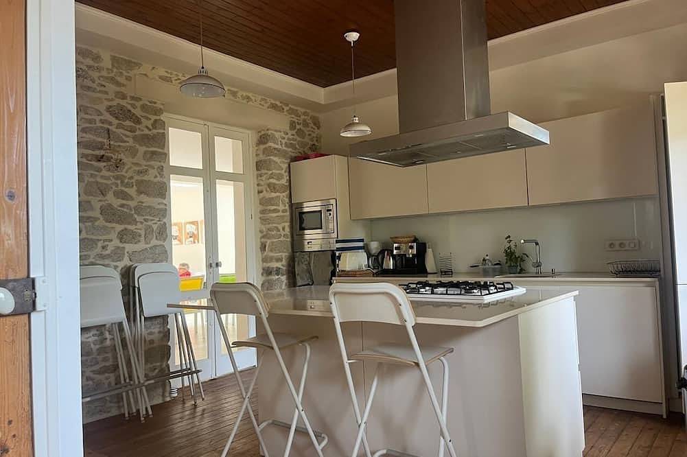 Villa pornichetaine – Plage, gare & centre à pied- 7 personnes in Pornichet, Côte d'Amour