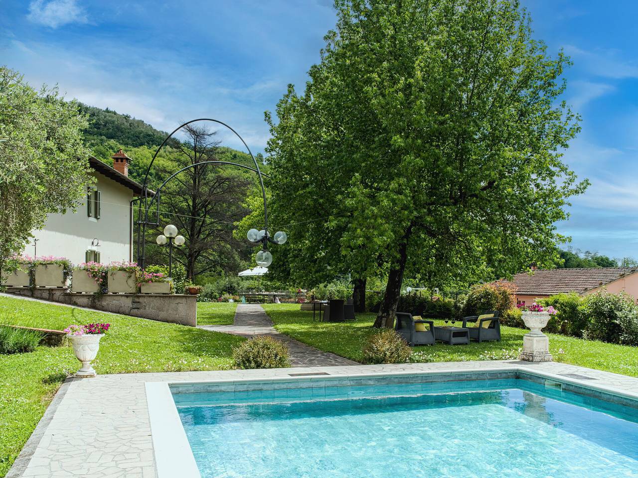 Villa Alessandra by Tuscanhouses in Pistoya, Provincia de Pistoia