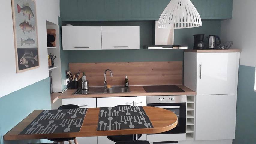 Gîte pour 4 personnes, avec vue et piscine dans Plage De La Banche Binic - 2