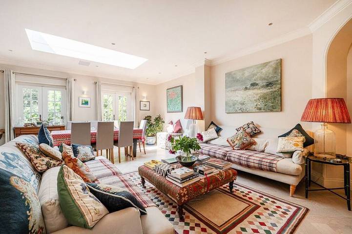 Holiday rental for 6 people, with garden and balcony, with pets in London