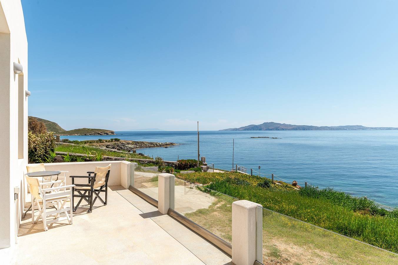 Estúdio inteiro, Estúdio 'Theasea' com jardim privado, Wi-Fi e ar condicionado in Tinos