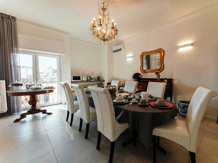 BnB für 2 Personen, mit Balkon in Lecce