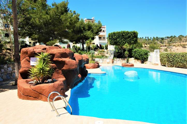 Appartement entier, Appartement 'Las Ramblas' avec piscine partagée et Wi-Fi in Las Ramblas Golf, Orihuela